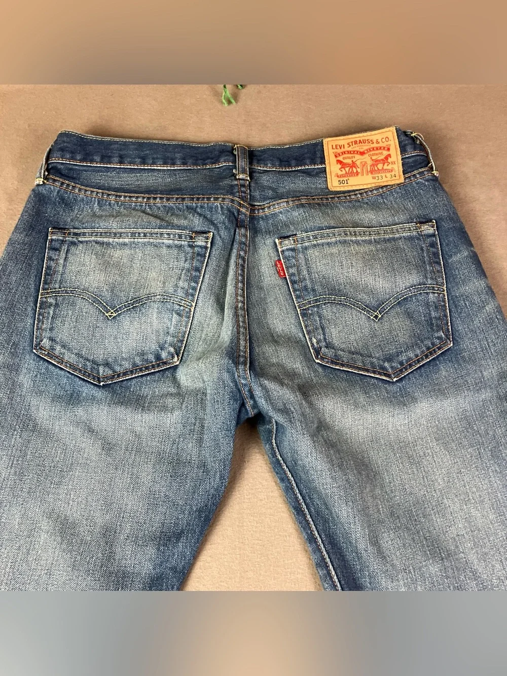 Levis 501 Straight Jeans Men’s Size 33x34 Light Blue Denim Pants Button Fly